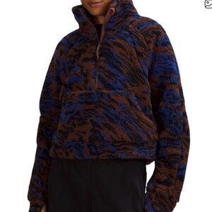 Lululemon Cozy Fleece Pullover in Blue and Brown